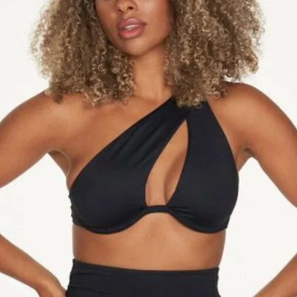 NWT Frederick's of Hollywood Black Taormina One Shoulder Bikini Swim Top Small